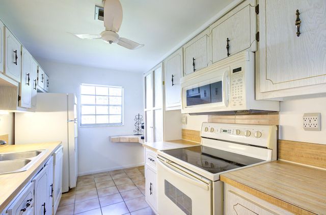 14412 Canalview Drive C, Delray Beach, FL 33484