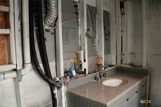 1978 Bayview Drive, Palacios, TX 77465