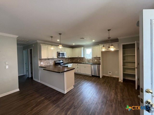 1978 Bayview Drive, Palacios, TX 77465