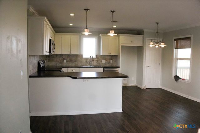 1978 Bayview Drive, Palacios, TX 77465