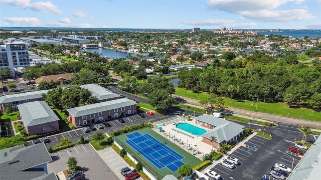 3970 37TH STREET S 14, St Petersburg, FL 33711
