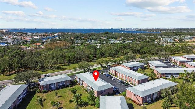 3970 37TH STREET S 14, St Petersburg, FL 33711