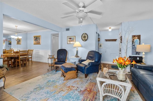 3970 37TH STREET S 14, St Petersburg, FL 33711
