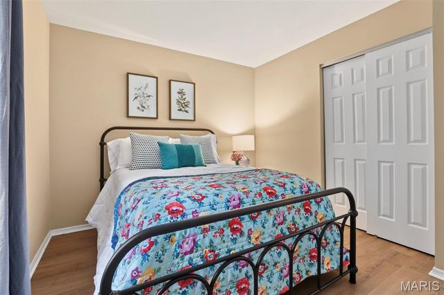 6501 Suson Oaks Drive, St Louis, MO 63128
