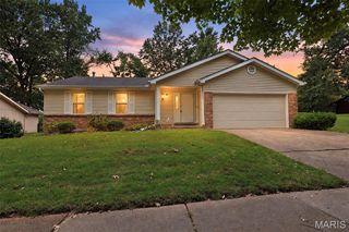 6501 Suson Oaks Drive, St Louis, MO 63128