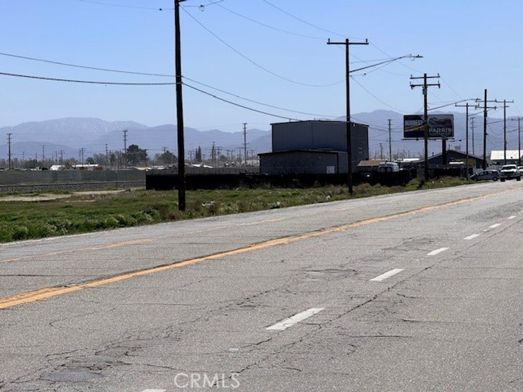 Image 4 of property listing at 0 Sierra, Lancaster, CA 93535