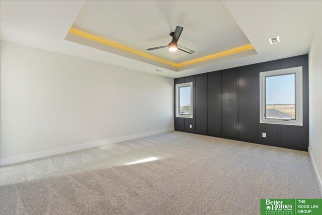 5717 N 198th Street, Elkhorn, NE 68022