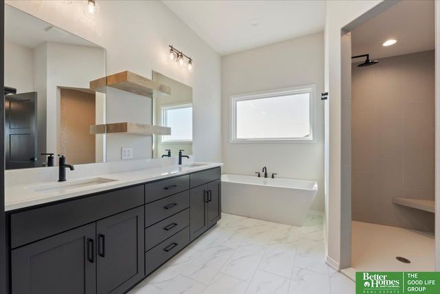 5717 N 198th Street, Elkhorn, NE 68022