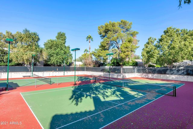 5221 N 24TH Street 106, Phoenix, AZ 85016