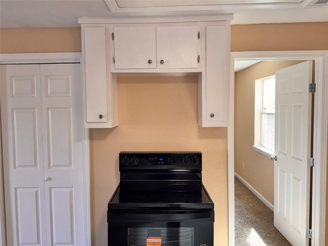 2820 Moore Avenue, Bay City, TX 77414