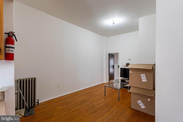 1402 S 2ND ST, Philadelphia, PA 19147