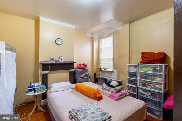 1402 S 2ND ST, Philadelphia, PA 19147