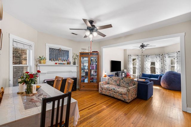 4535 N Spaulding Avenue, Chicago, IL 60625