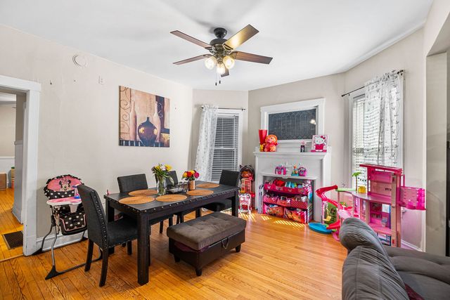 4535 N Spaulding Avenue, Chicago, IL 60625