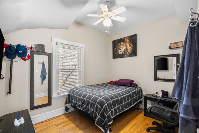 4535 N Spaulding Avenue, Chicago, IL 60625