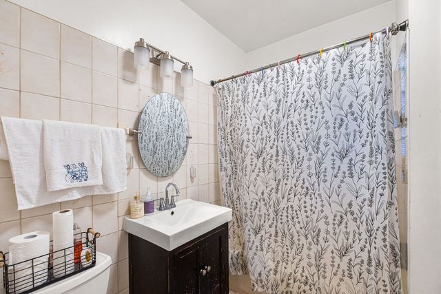 4535 N Spaulding Avenue, Chicago, IL 60625