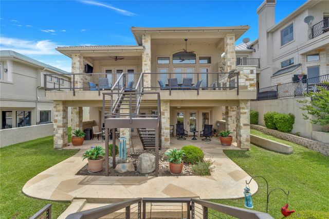 223 Dominion DR, Horseshoe Bay, TX 78657