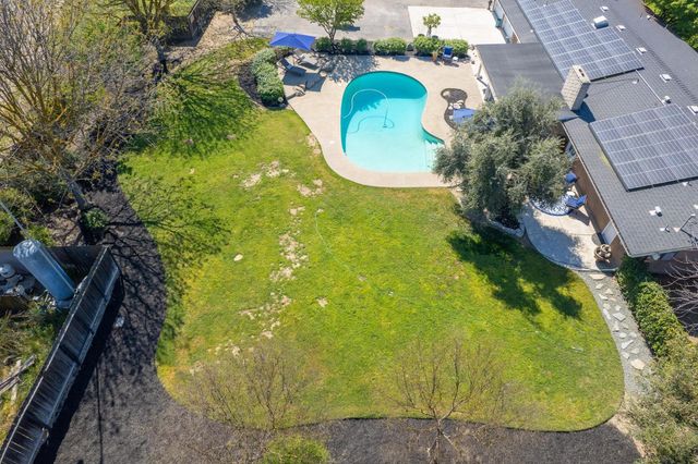 5650 S De Wolf Ave, Fowler, CA 93625