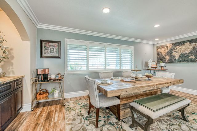 5650 S De Wolf Ave, Fowler, CA 93625