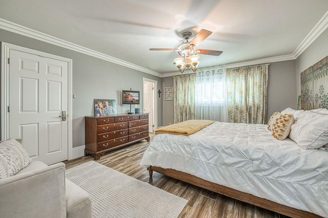 5650 S De Wolf Ave, Fowler, CA 93625