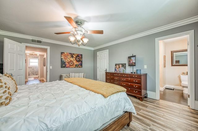 5650 S De Wolf Ave, Fowler, CA 93625