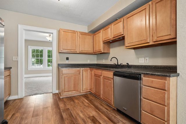 125 Home Park Boulevard, Waterloo, IA 50701