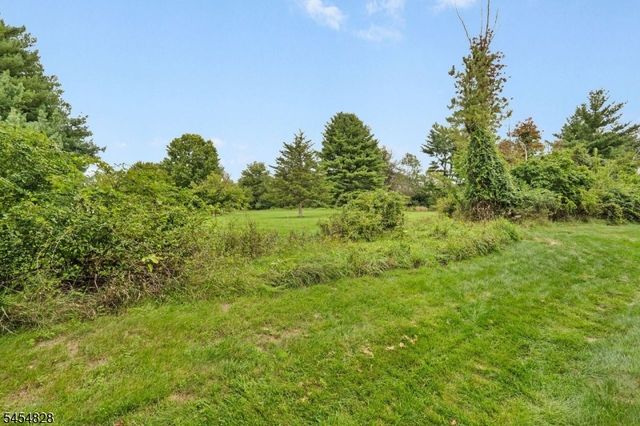76 Whitehead Road, Bridgewater Twp., NJ 08807
