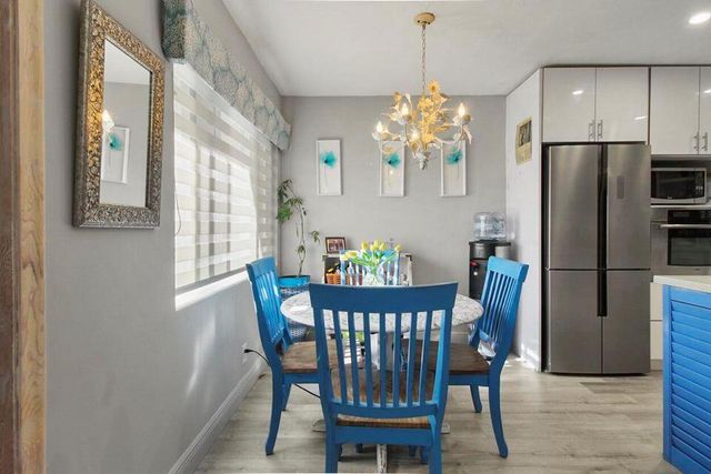 2920 Lake Osborne Drive 103, Lake Worth Beach, FL 33461