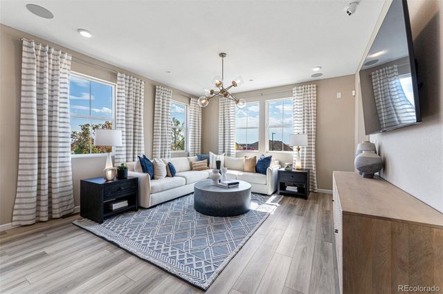 3283 N Catawba Way, Aurora, CO 80019