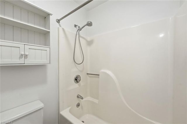 1121 Sherwood Drive 10, Burlington, NC 27215