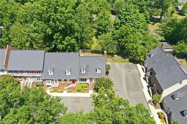 1121 Sherwood Drive 10, Burlington, NC 27215