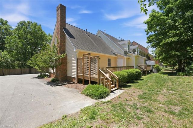 1121 Sherwood Drive 10, Burlington, NC 27215