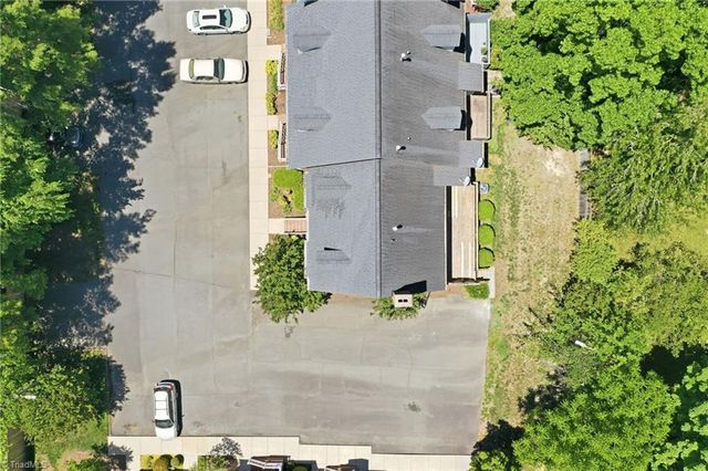 1121 Sherwood Drive 10, Burlington, NC 27215