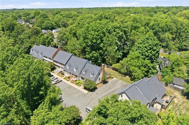 1121 Sherwood Drive 10, Burlington, NC 27215