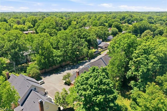 1121 Sherwood Drive 10, Burlington, NC 27215