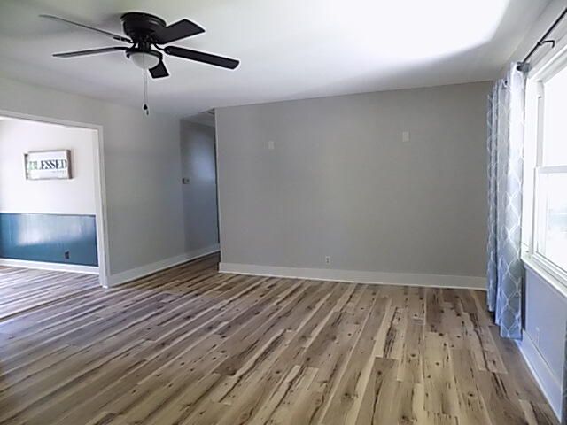 1634 S St Charles Avenue, Springfield, MO 65804