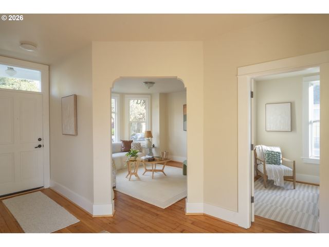 4057 N BORTHWICK Ave, Portland, OR 97227