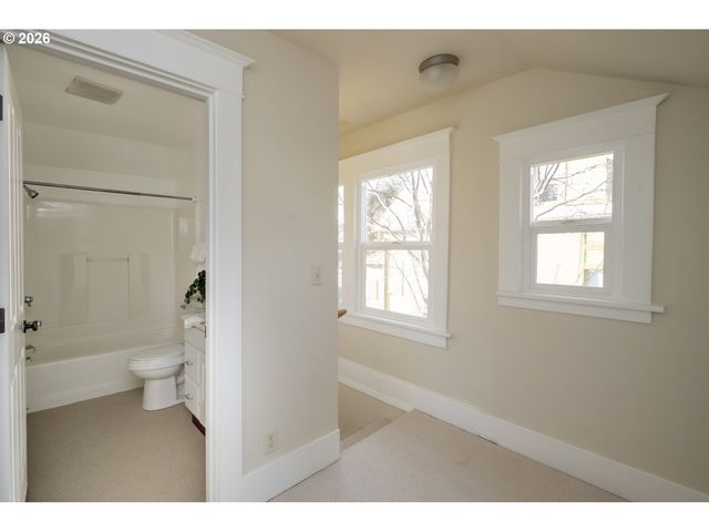 4057 N BORTHWICK Ave, Portland, OR 97227