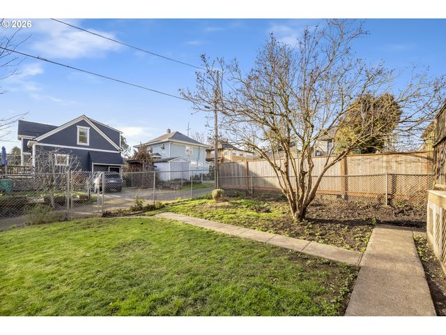 4057 N BORTHWICK Ave, Portland, OR 97227