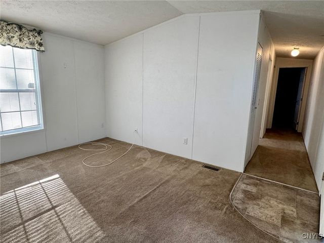 316 Mary St, Frankfort, NY 13340