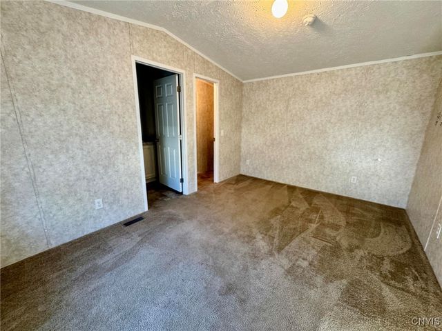 316 Mary St, Frankfort, NY 13340