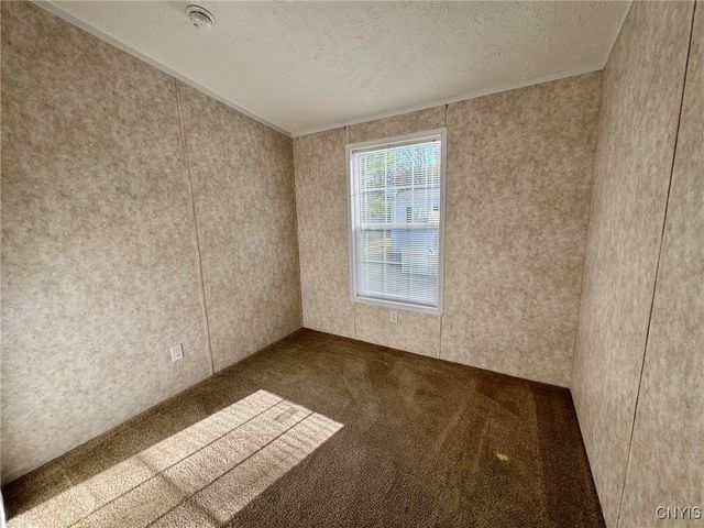 316 Mary St, Frankfort, NY 13340