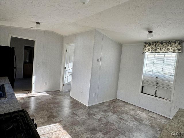 316 Mary St, Frankfort, NY 13340