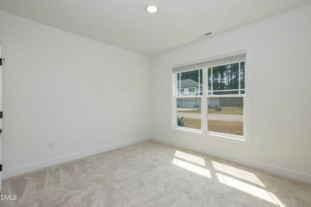 180 Galway Road, Lillington, NC 27546