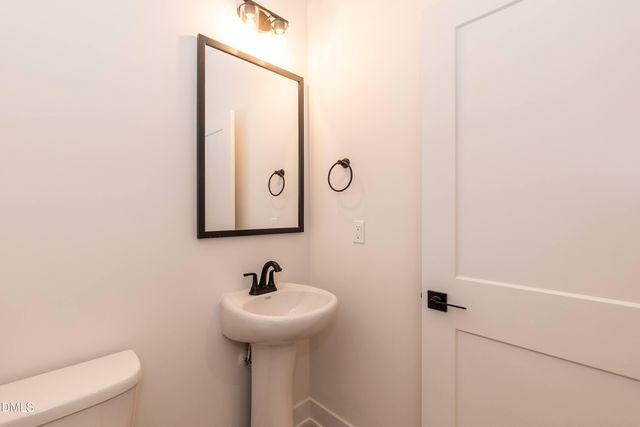 180 Galway Road, Lillington, NC 27546