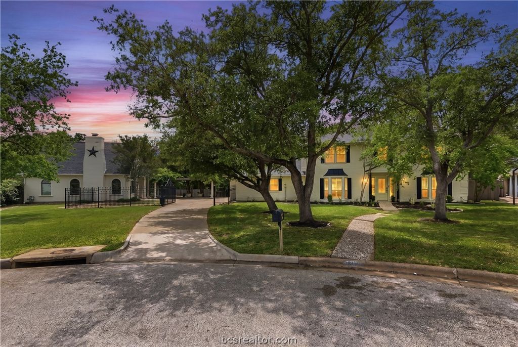 2801 Briar Grove Circle, Bryan, TX 77802 — exterior