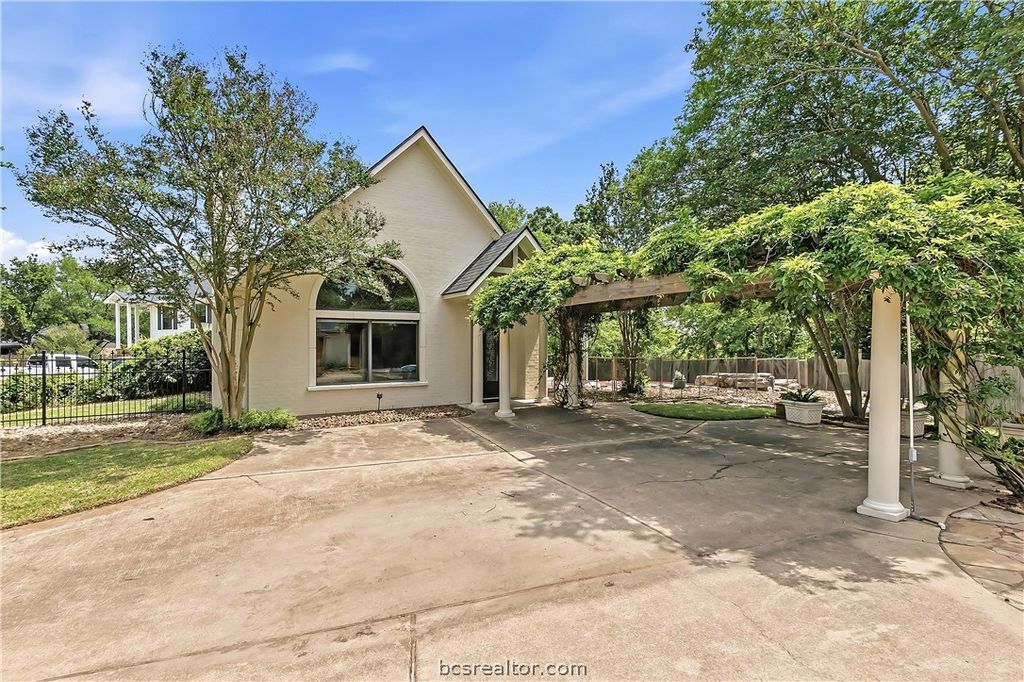 2801 Briar Grove Circle, Bryan, TX 77802 — photo 4