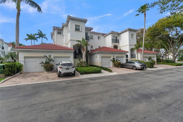 3235 NE 184th Street 11103, Aventura, FL 33160