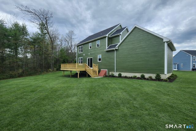 100 Cambridge Court, Simsbury, CT 06070