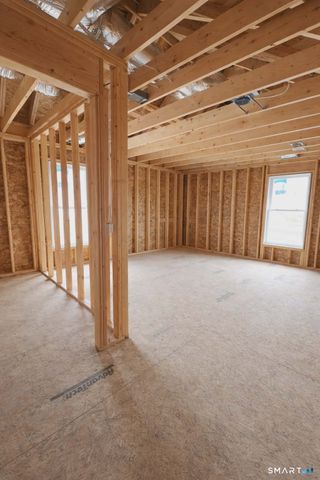 100 Cambridge Court, Simsbury, CT 06070